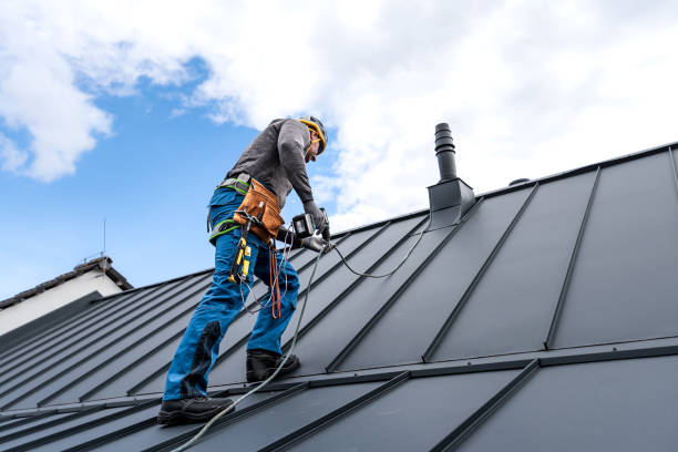Best Roof Insulation Installation  in Russell, KS